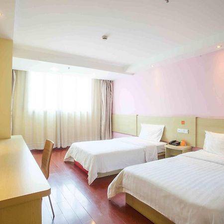 7Days Inn Deyang Zhongjiang Kuishan Park Zewnętrze zdjęcie