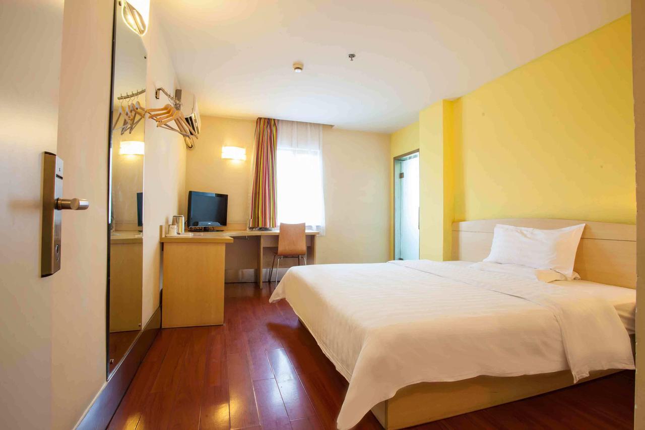 7Days Inn Deyang Zhongjiang Kuishan Park Zewnętrze zdjęcie