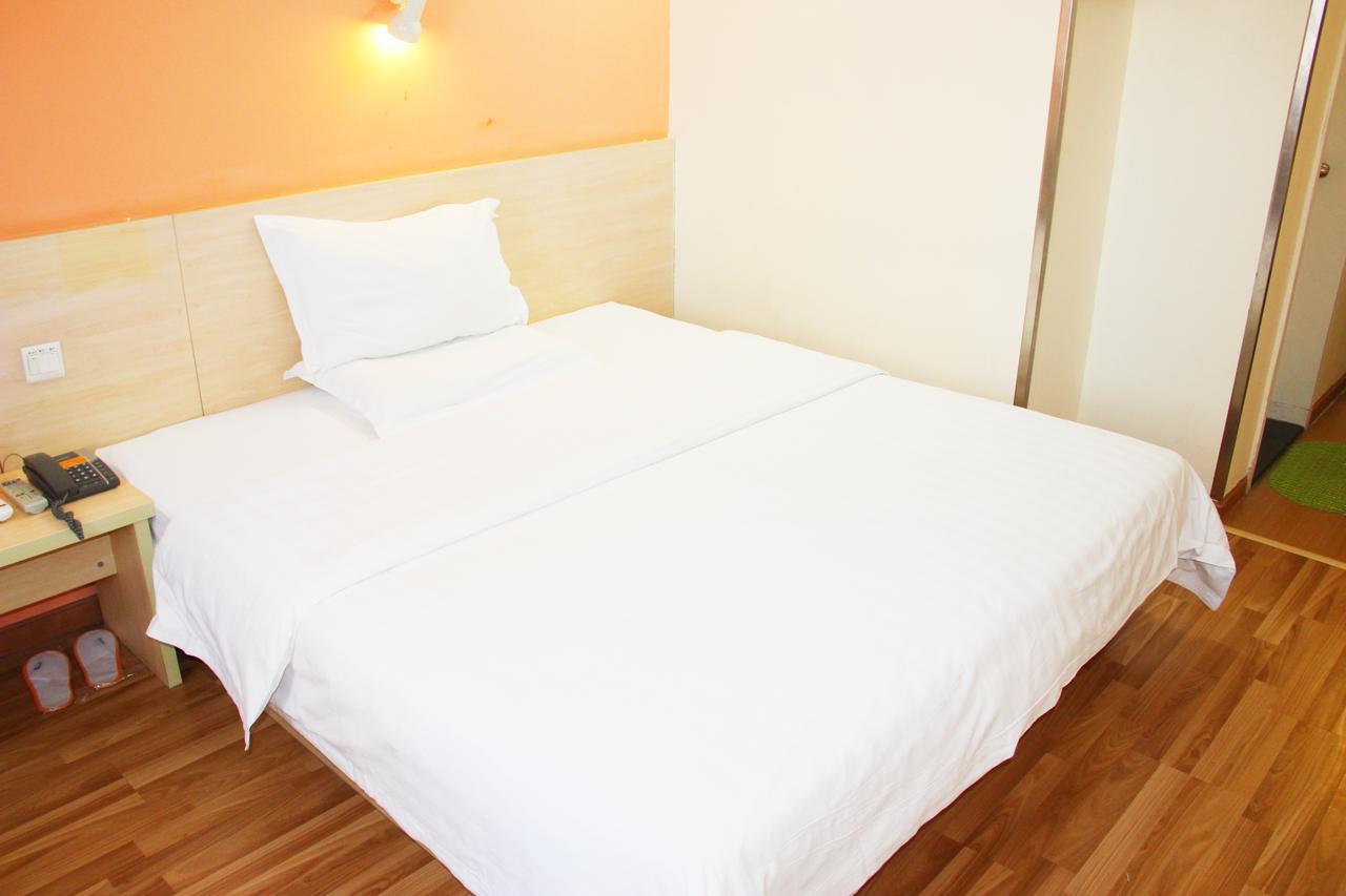 7Days Inn Deyang Zhongjiang Kuishan Park Zewnętrze zdjęcie